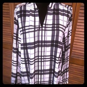 Blue/white tunic top